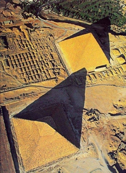 Imagen: Pirámides de Egipto desde ángulo aéreo