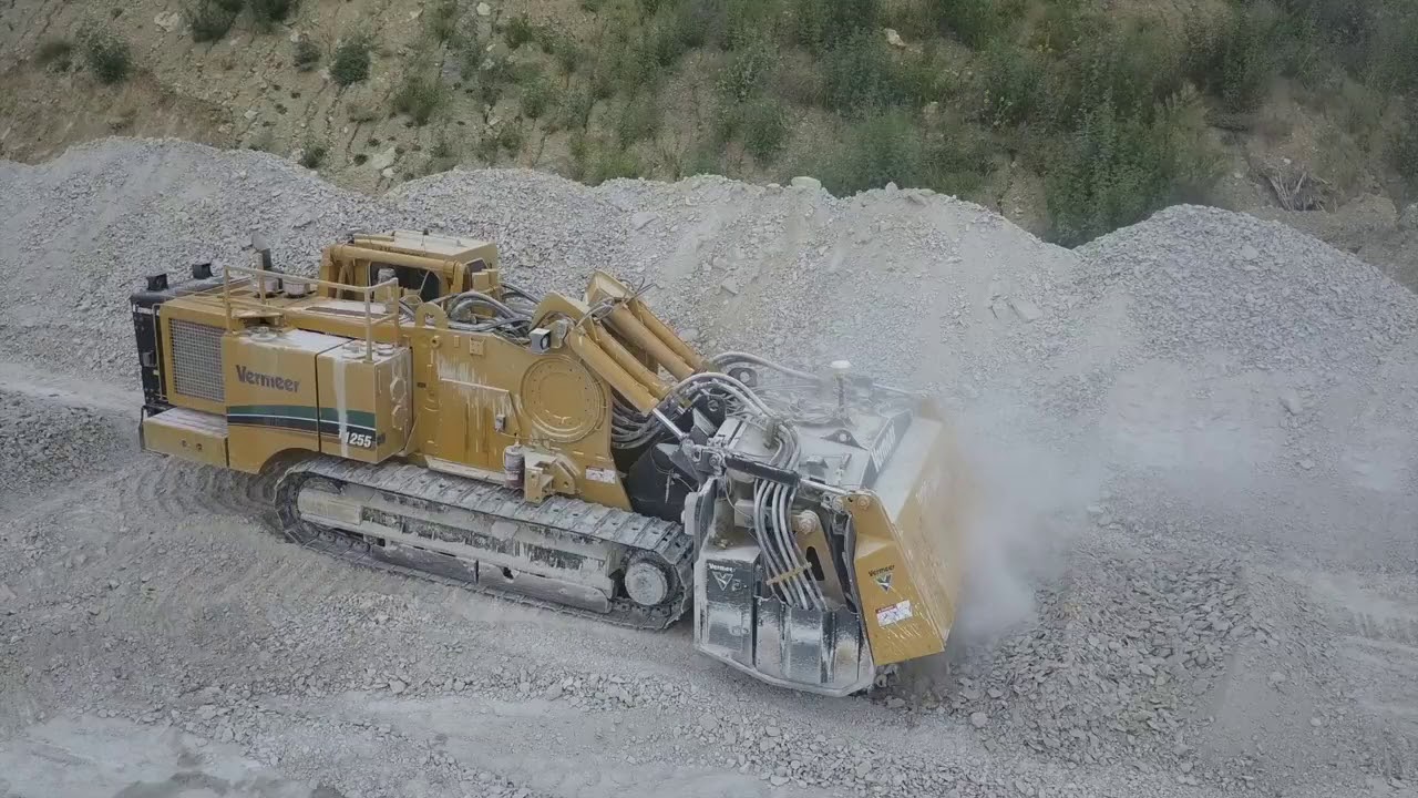 Extracción de piedra caliza en cantera